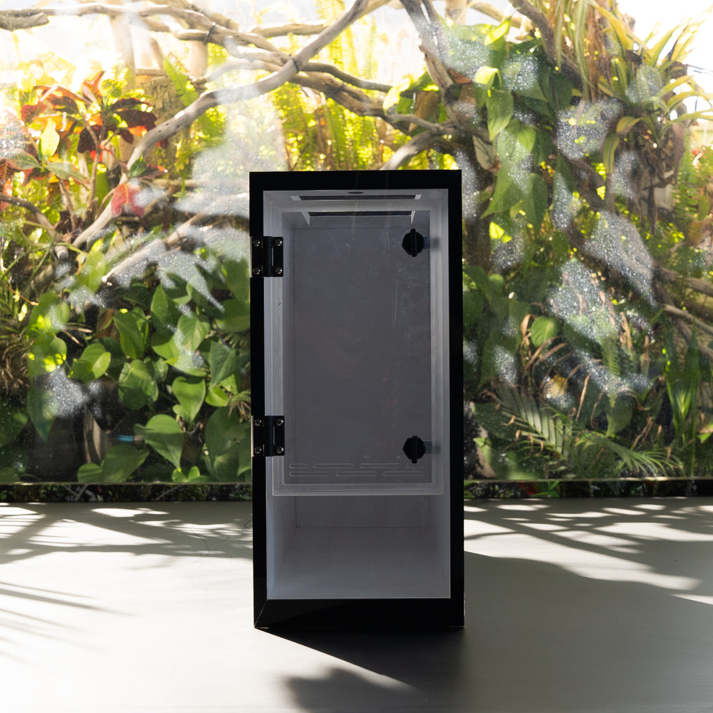 Clear Front Door 7.5"Wide_16''Tall_18''Deep