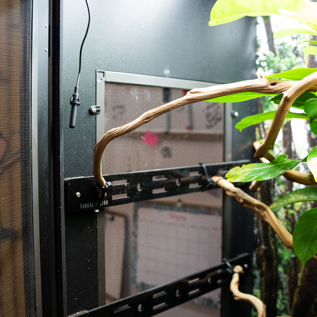 Screen Doors          48"Wide_48"Tall_24"Deep
