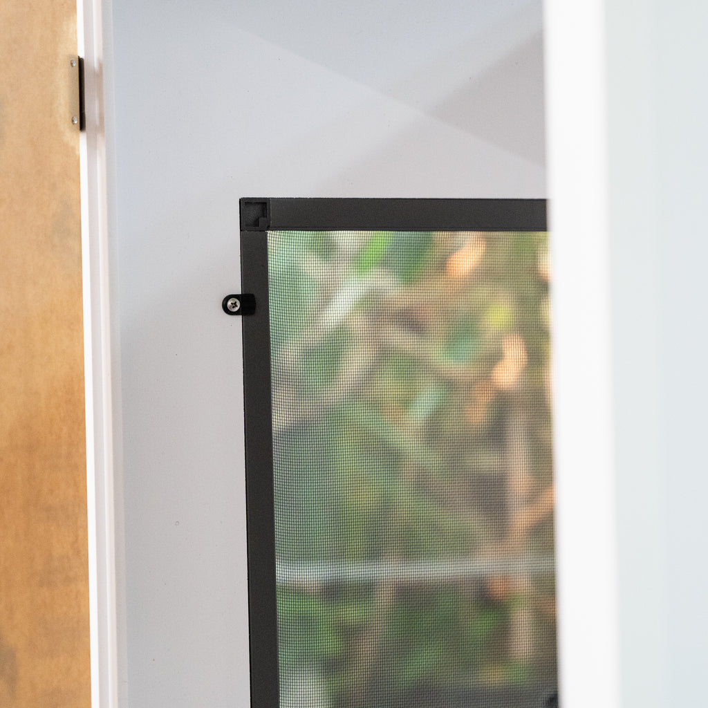Acrylic Door 24''Wide_48''Tall_24''Deep