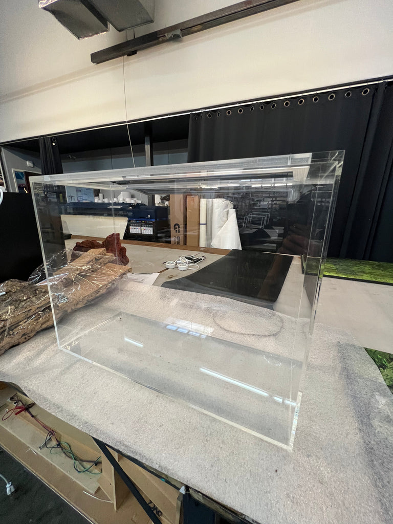 ACRYLIC SHOW TANK  22"WIDE X 18" TALL X 17" DEEP  PREORDER  4 week